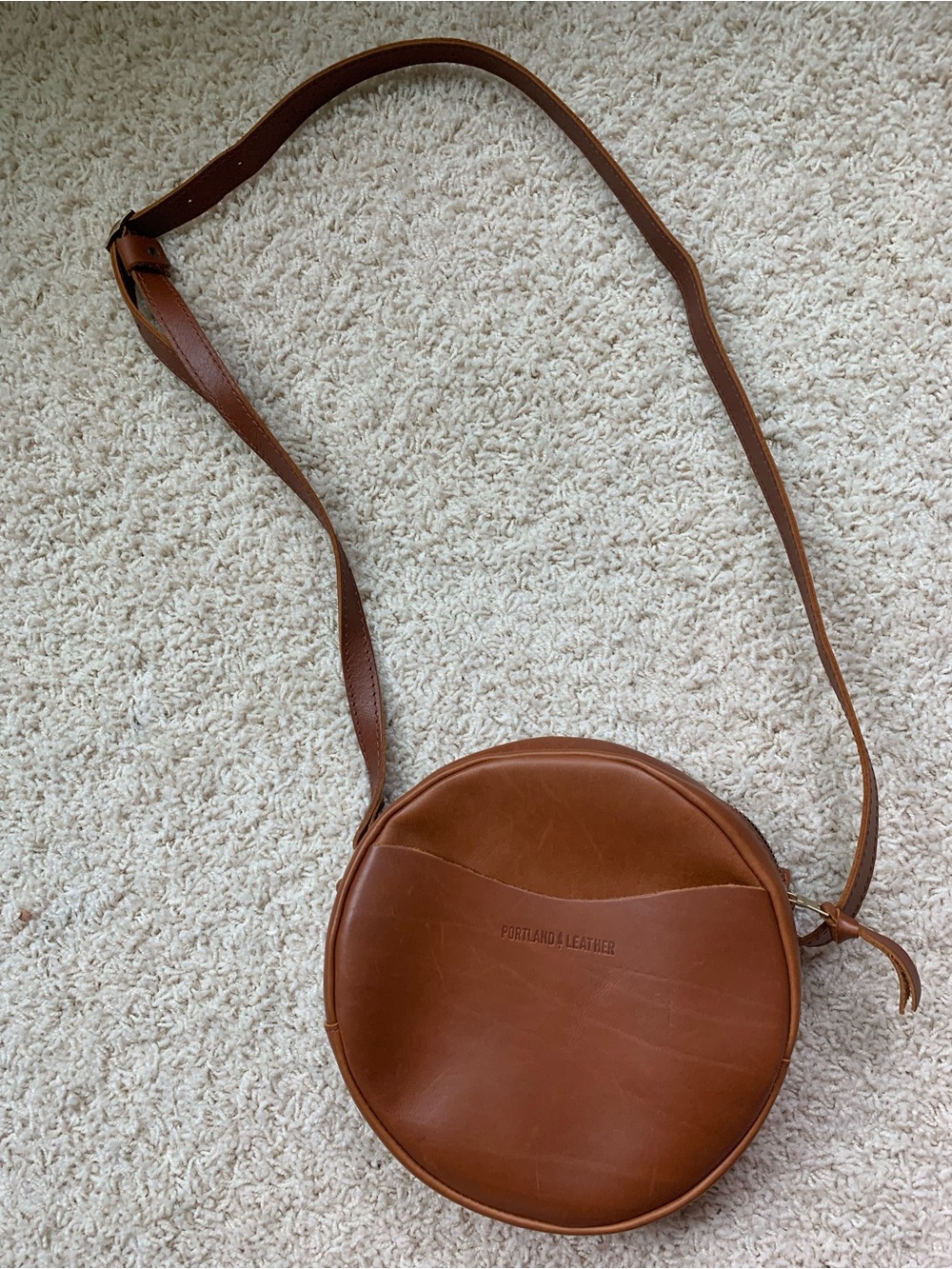 Brown Portland leather Circle cross body bad size large